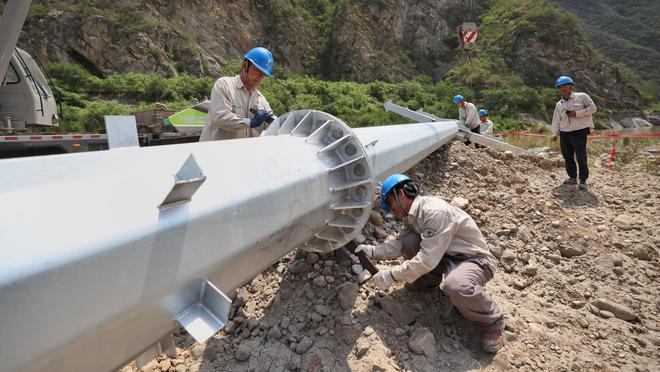 足球报：国足首战场地是国奥队伤心地，王秋明、张玉宁都是亲历者